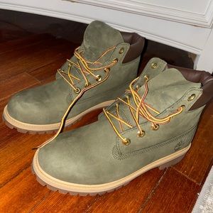 Army green timberland boots
